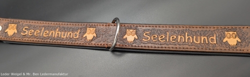 geeignet für Halsumfang von 43 cm bis 52 cm ---> Halsband 1405 --> Leder --> Breite 4 cm