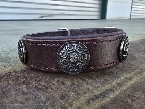 HB 1602 --> Halsumfang von 28 cm bis 36 cm --> Breite 3 cm ---> Leder