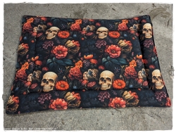 Hundematte aus Softshell - Skull Flower